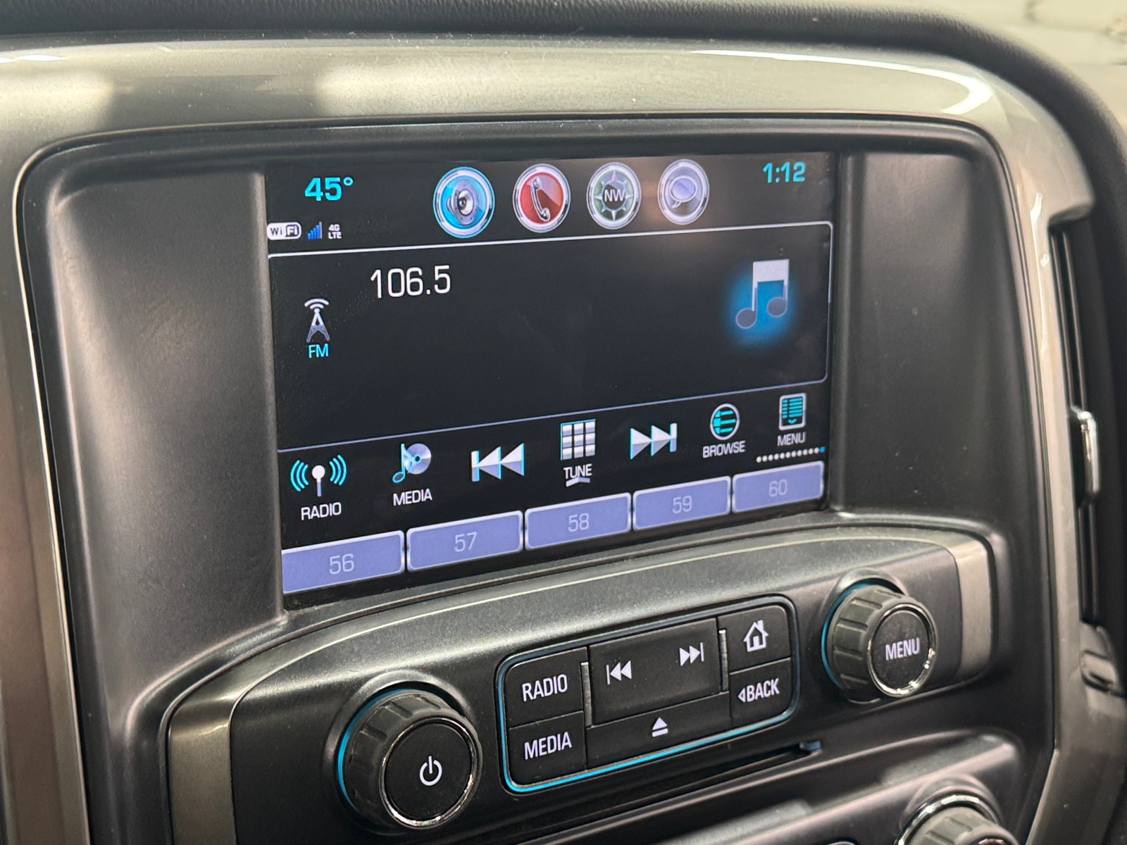 Thumbnail: 2018 Chevrolet Silverado 1500 - 4