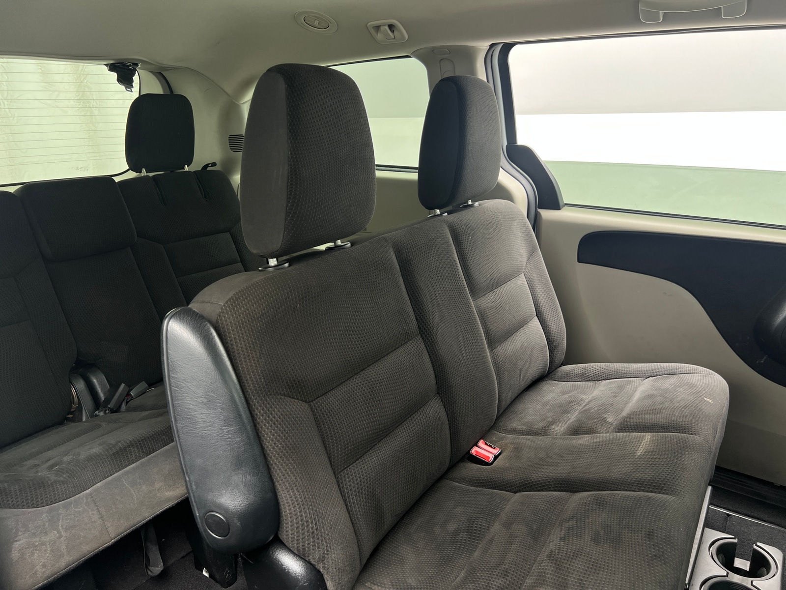 Thumbnail: 2017 Dodge Grand Caravan - 6