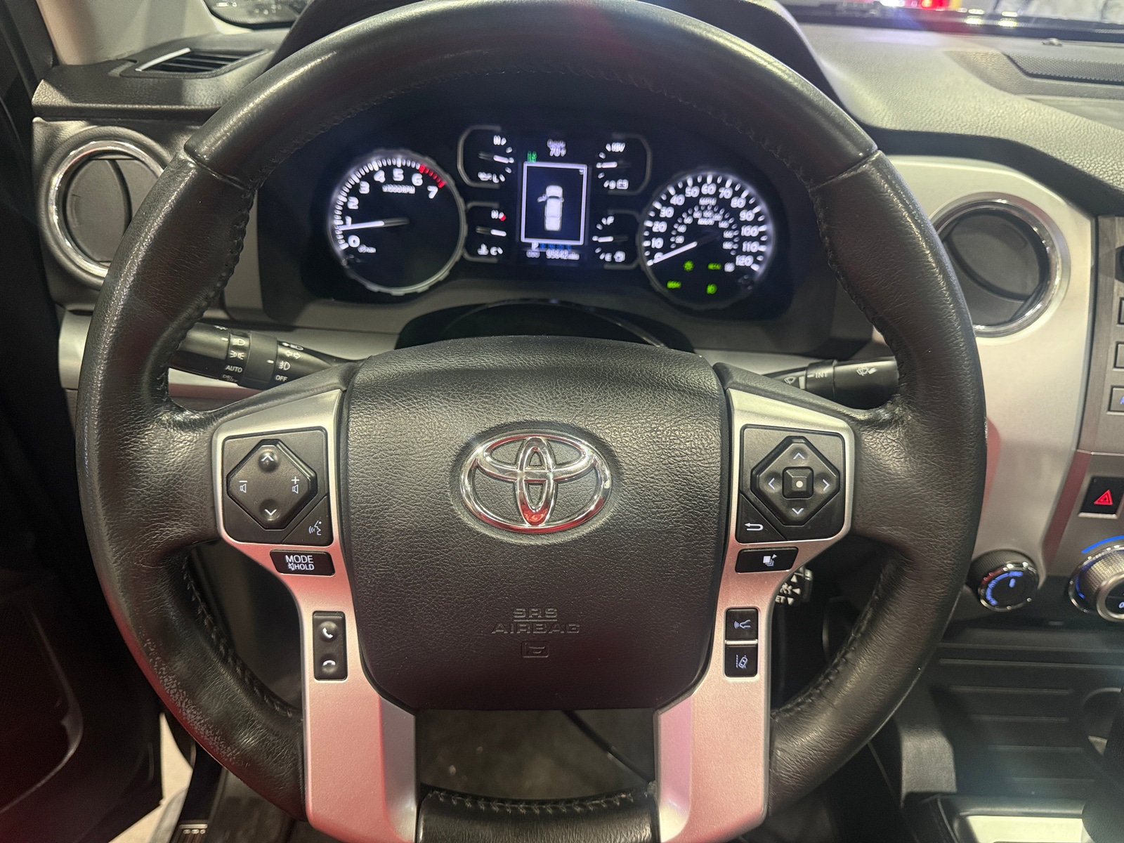 Thumbnail: 2019 Toyota Tundra - 4