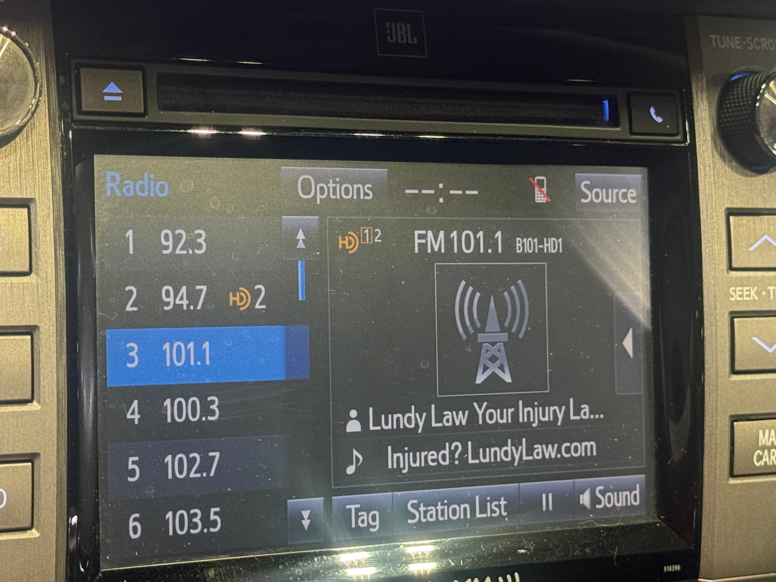 Thumbnail: 2019 Toyota Tundra - 3
