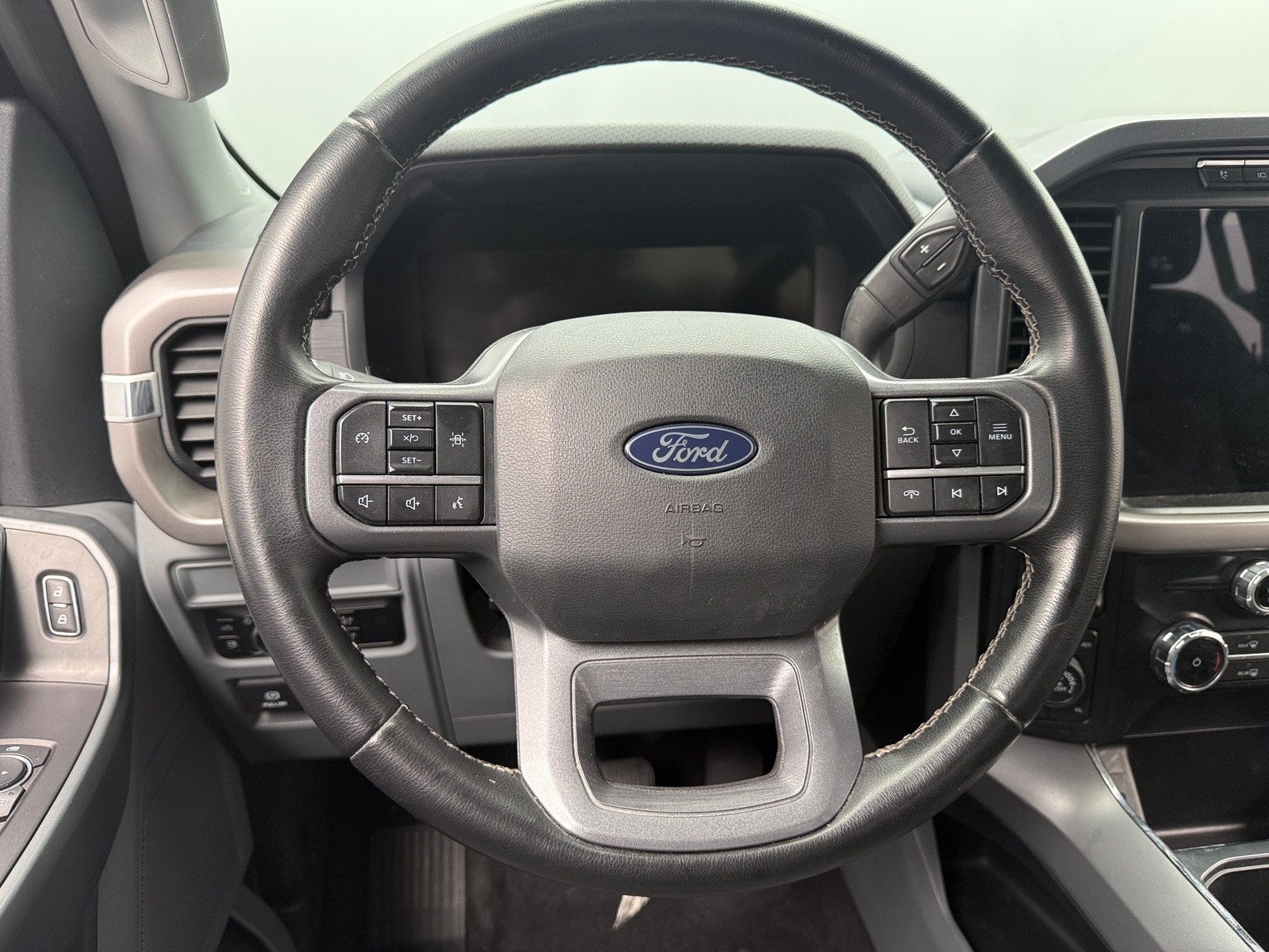Thumbnail: 2024 Ford Econoline - 5
