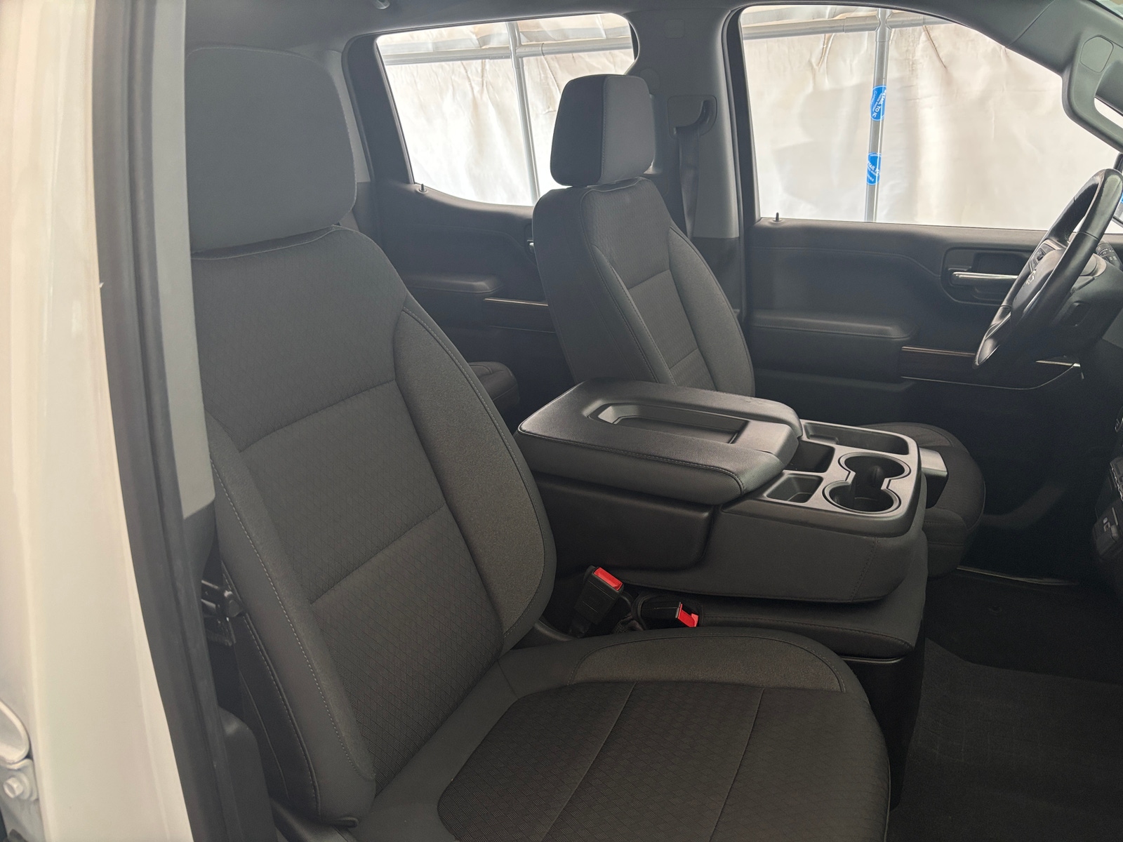 Thumbnail: 2020 Chevrolet Silverado 1500 - 2