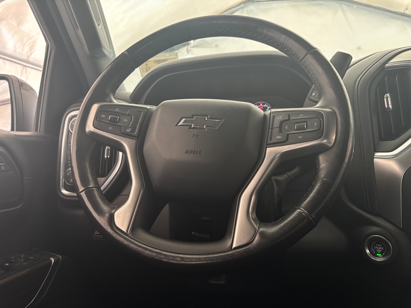 Thumbnail: 2020 Chevrolet Silverado 1500 - 5