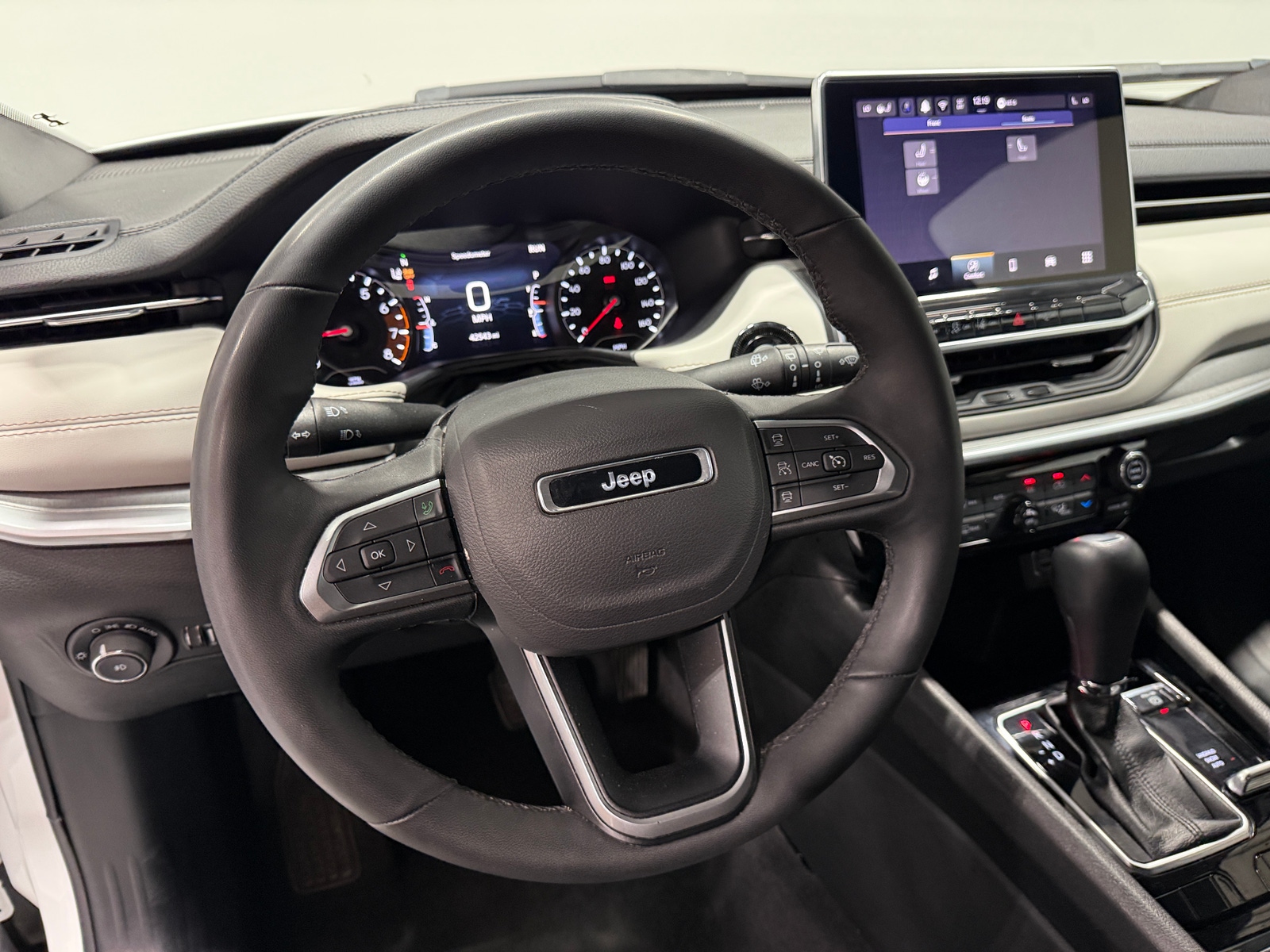 Thumbnail: 2025 Jeep Compass - 4
