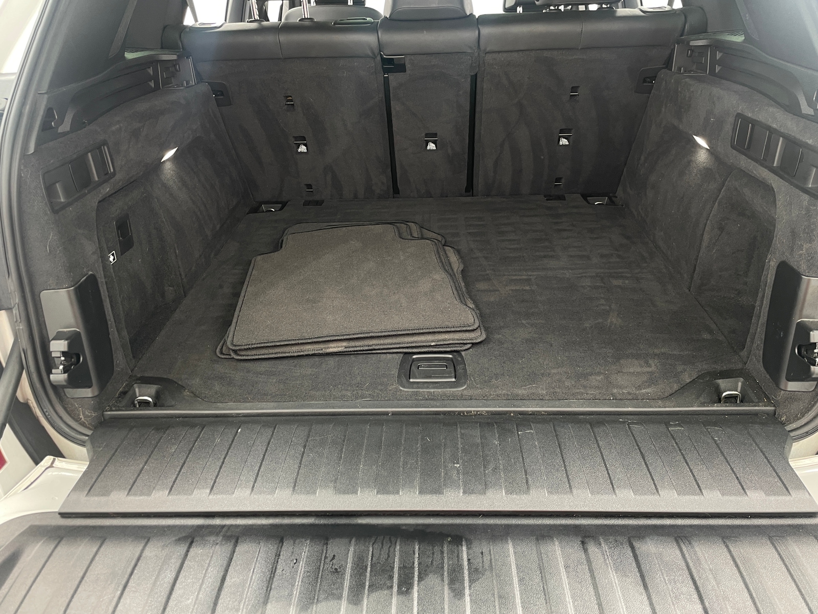 Thumbnail: 2021 BMW X5 - 6