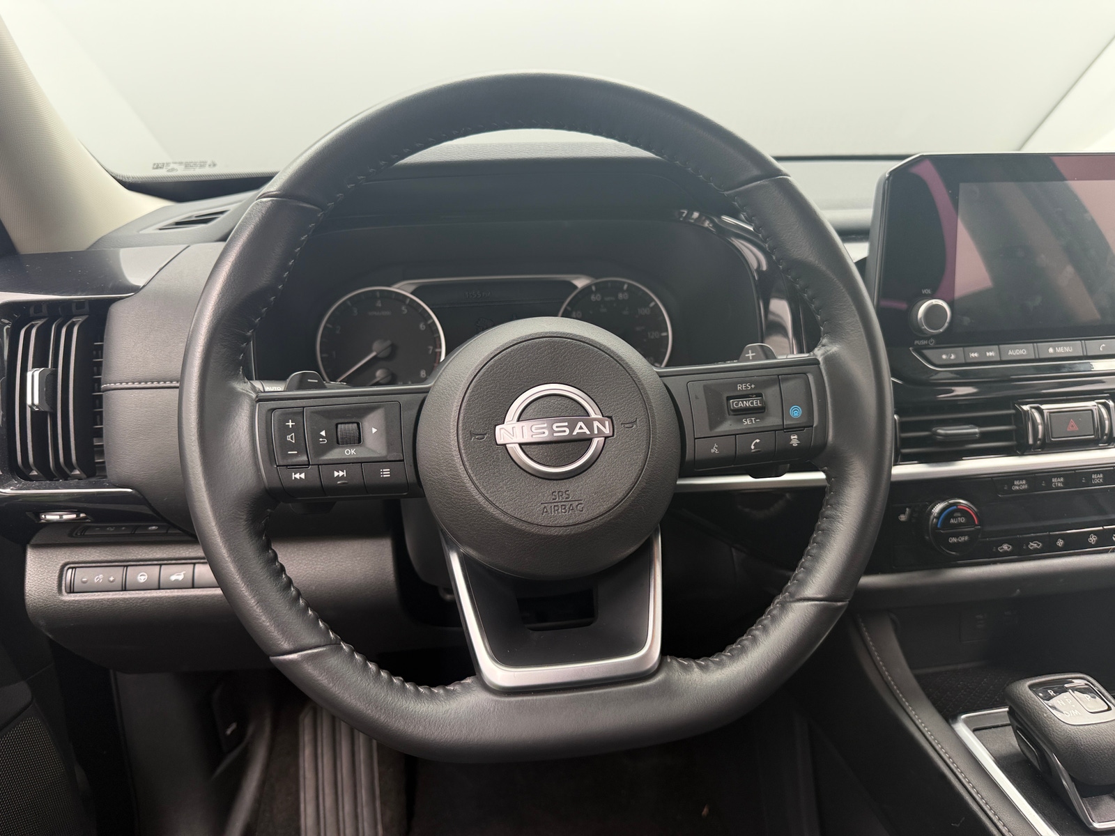 Thumbnail: 2025 Nissan Pathfinder - 5
