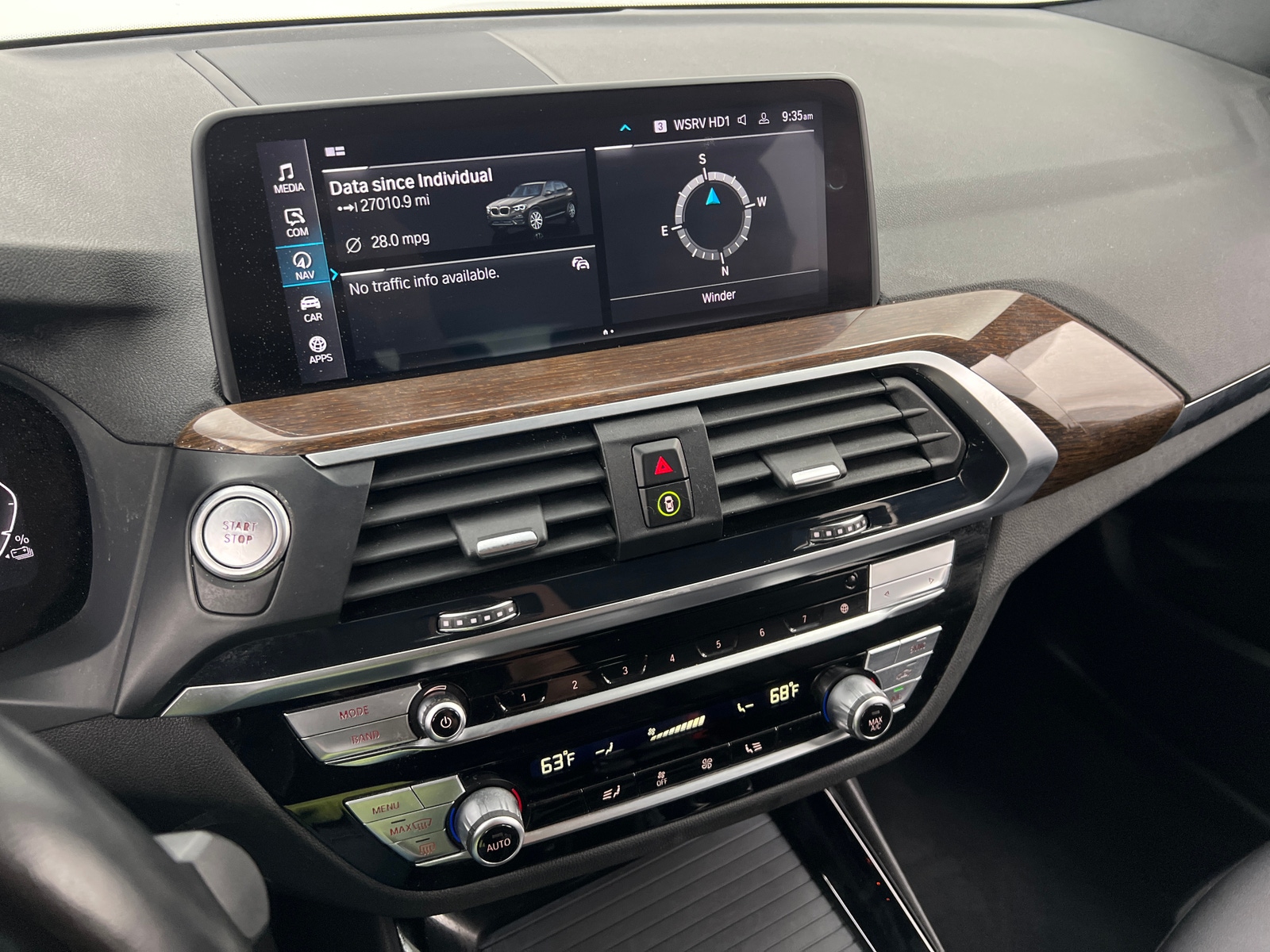 Thumbnail: 2021 BMW X3 - 3