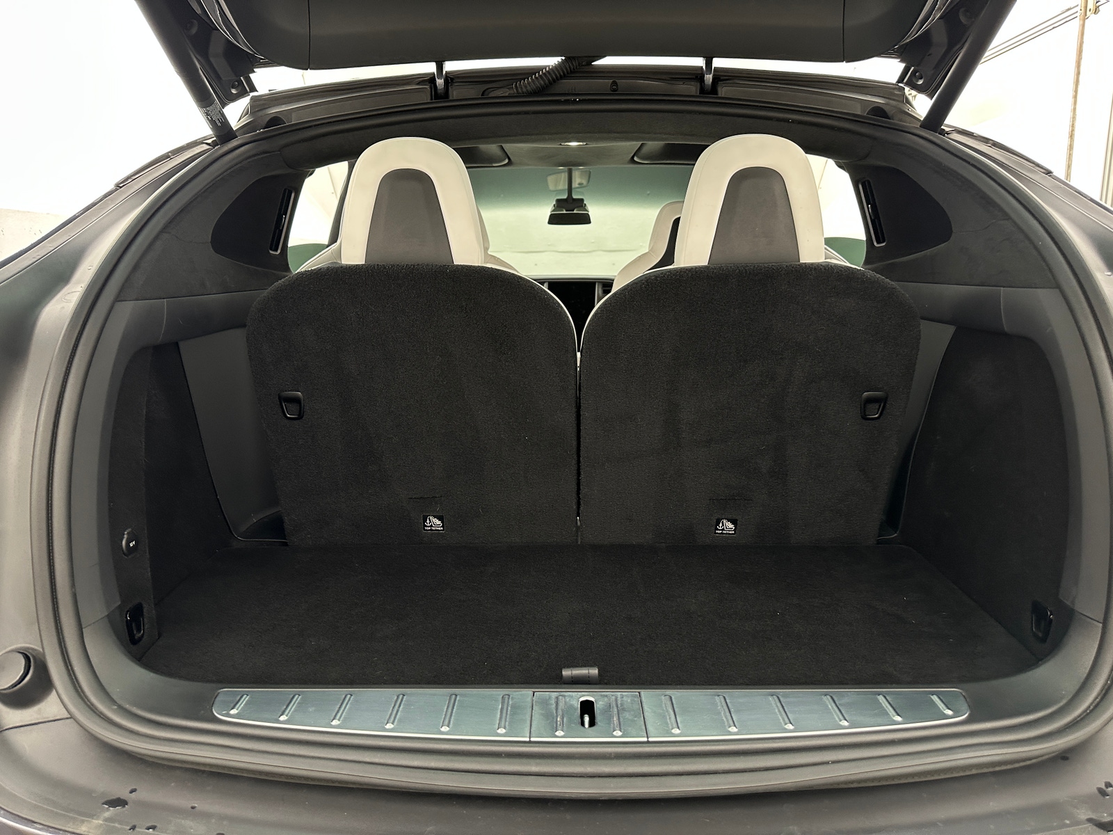 Thumbnail: 2019 Tesla Model X - 6