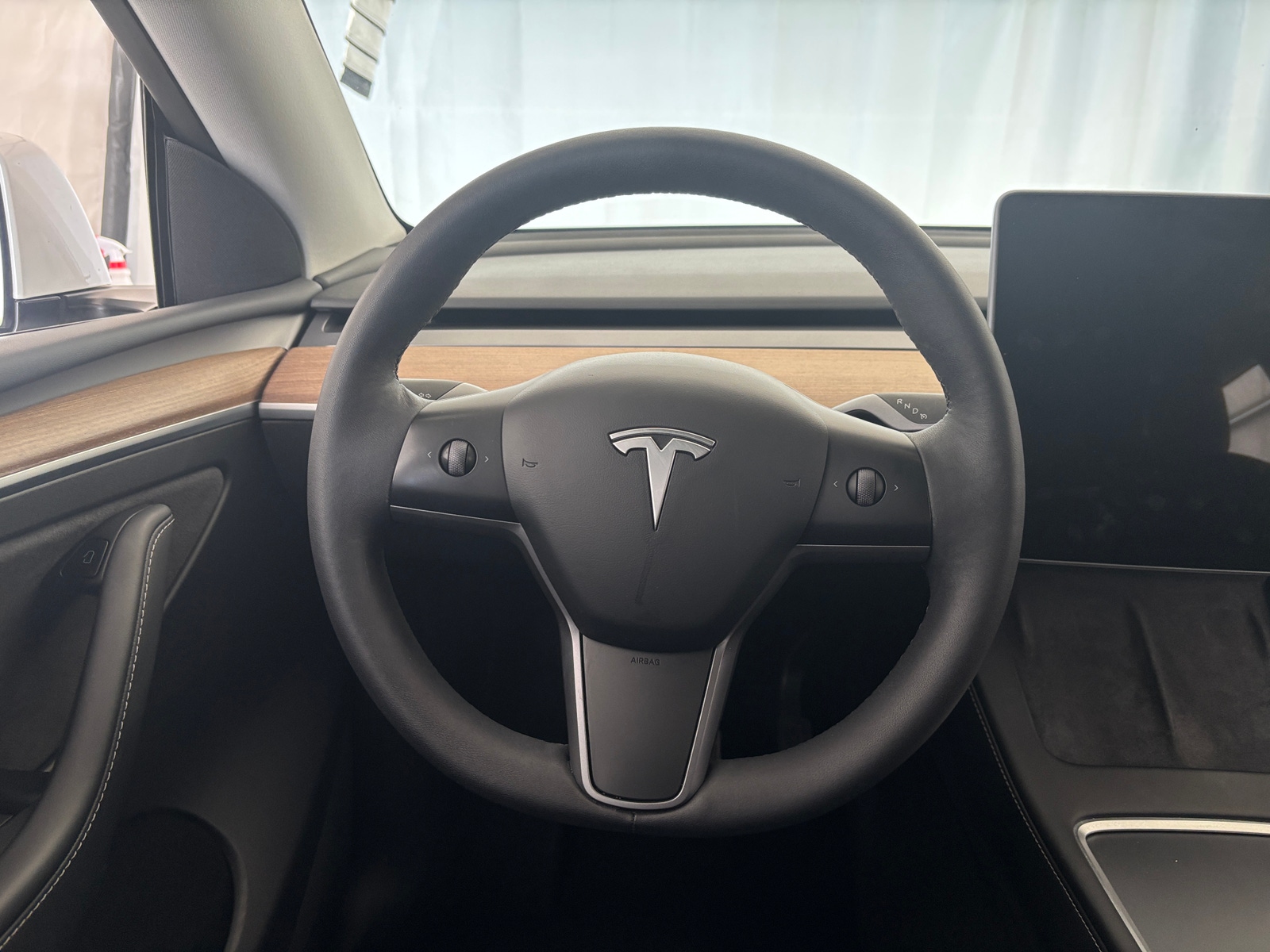 Thumbnail: 2022 Tesla Model Y - 4