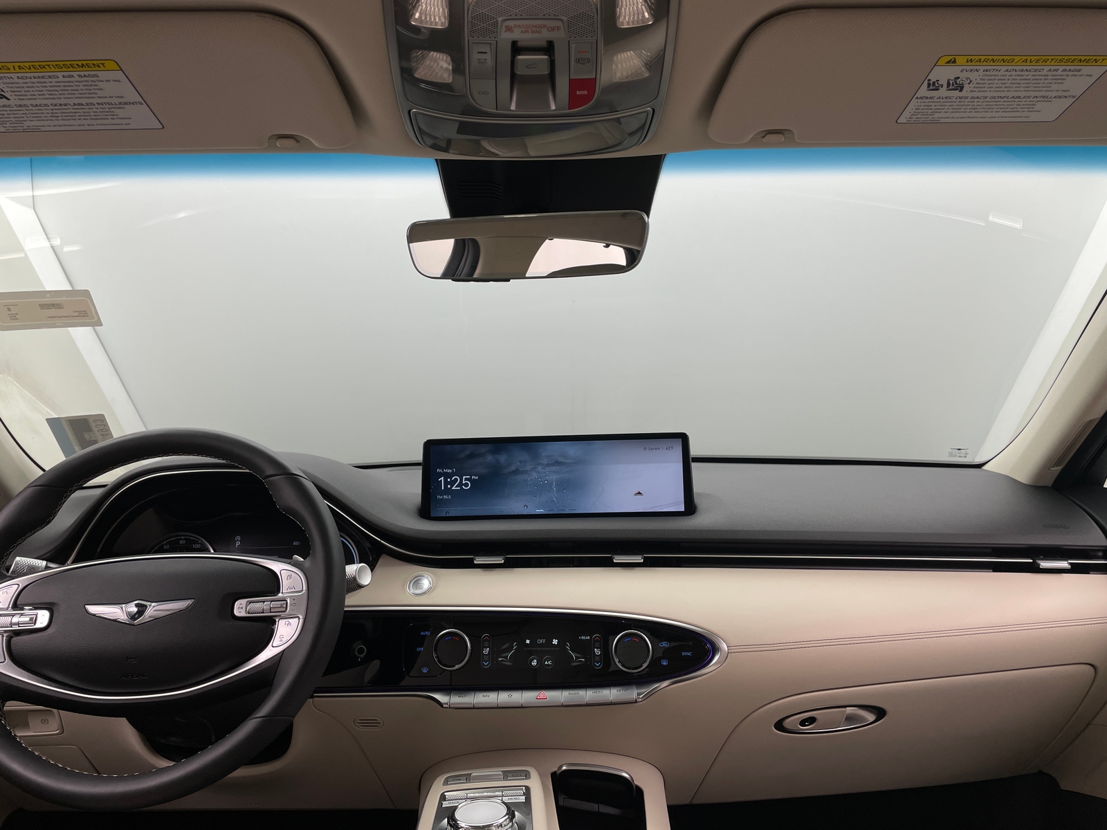 Thumbnail: 2023 Genesis GV70 - 2