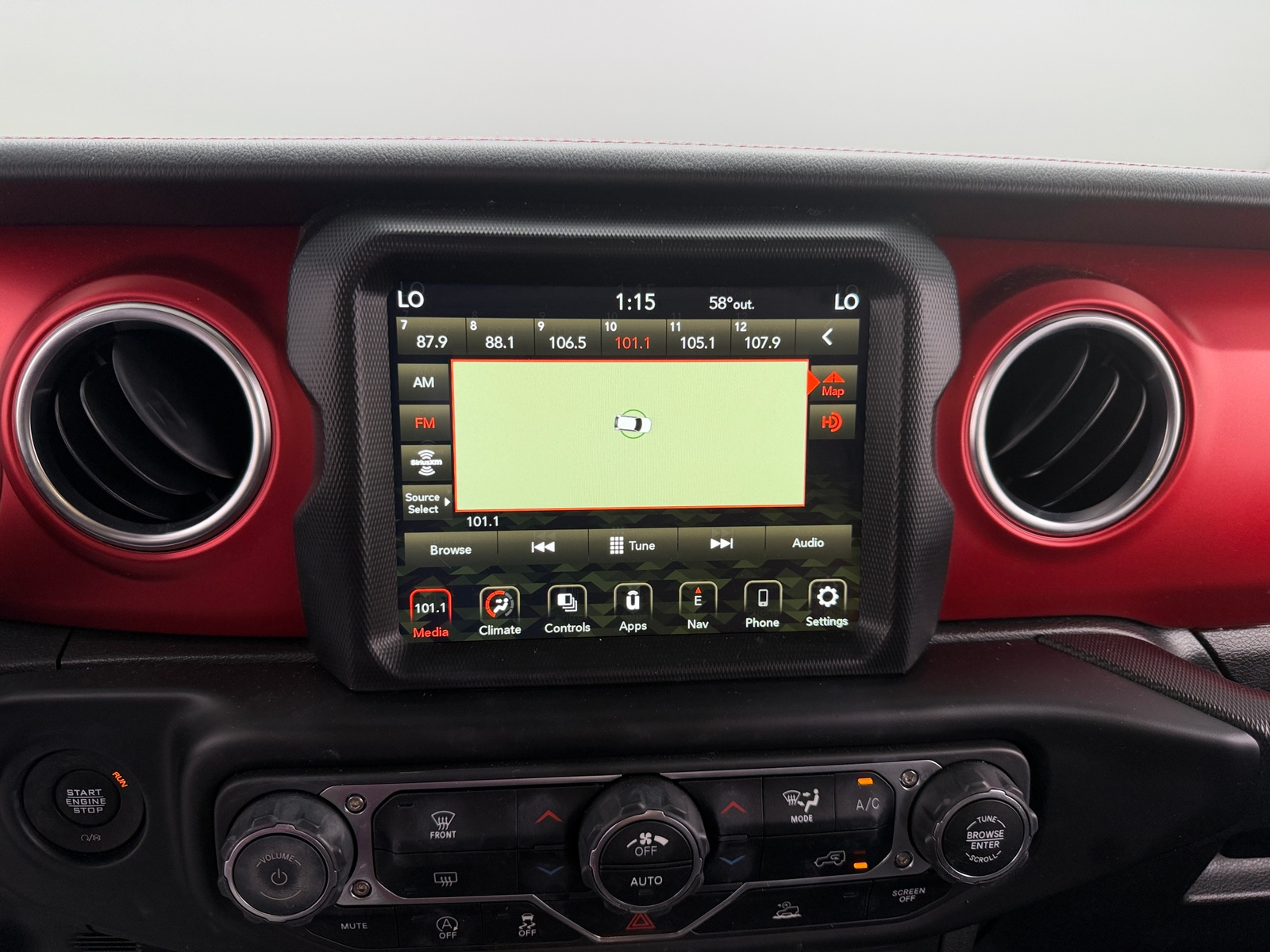 Thumbnail: 2022 Jeep Gladiator - 3