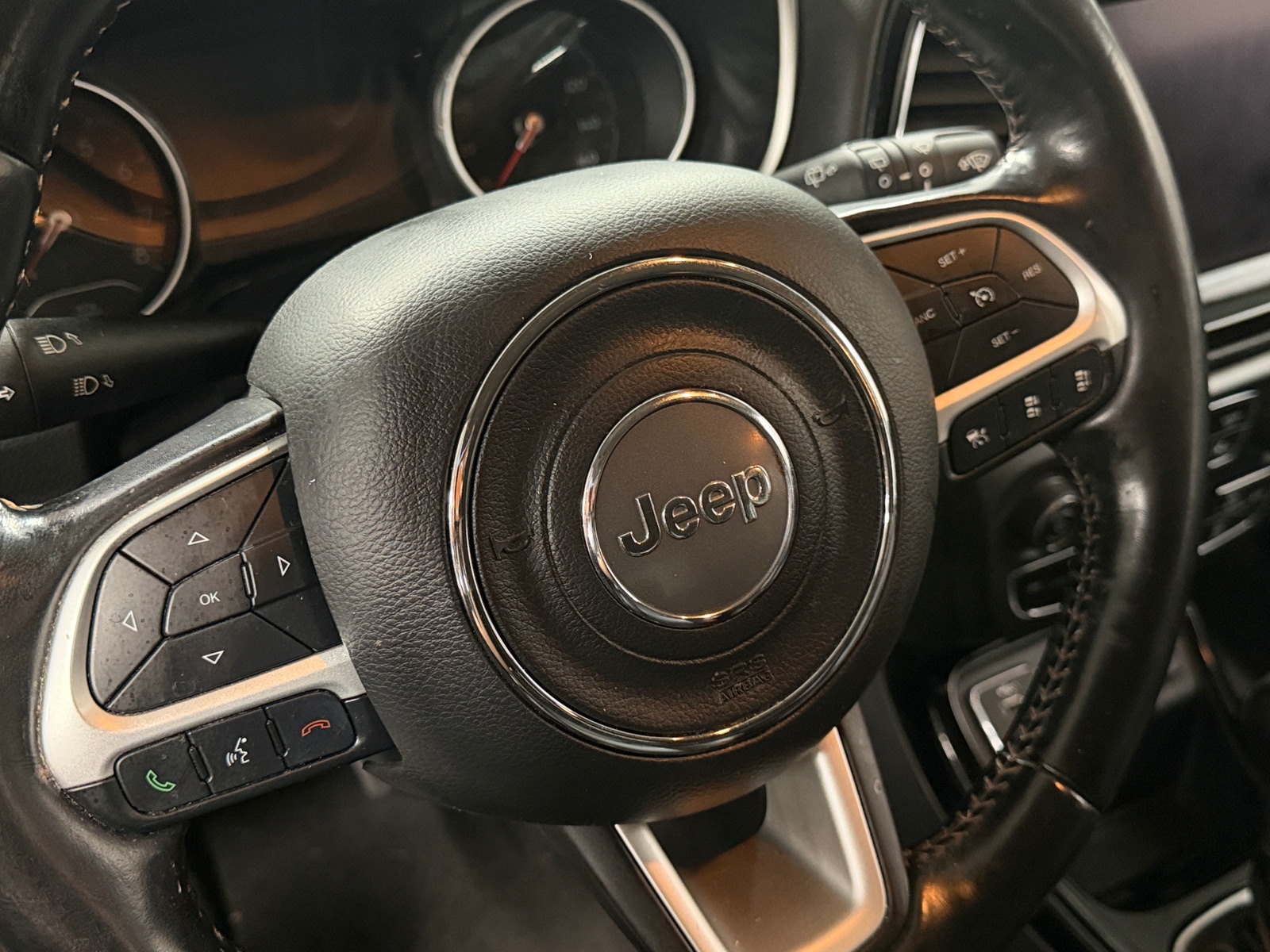 Thumbnail: 2021 Jeep Compass - 4