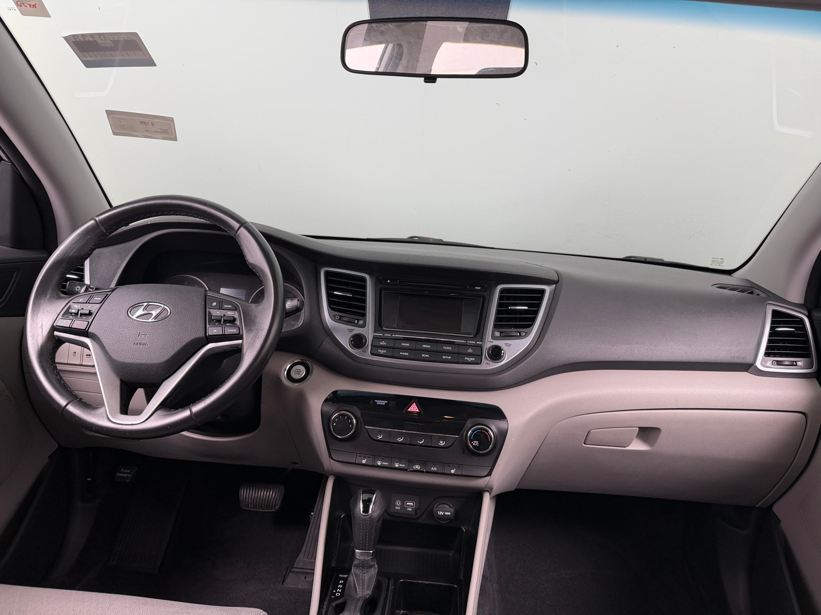Thumbnail: 2017 Hyundai Tucson - 3