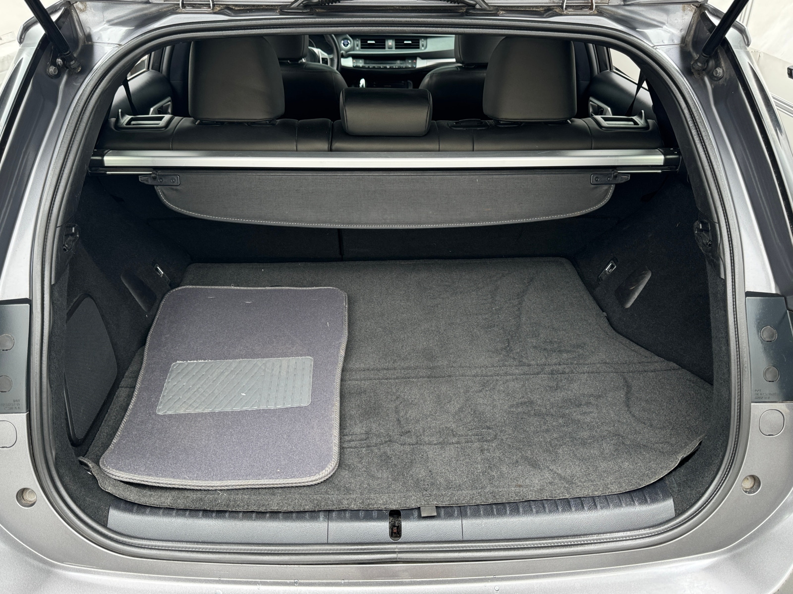 Thumbnail: 2013 Lexus CT - 6
