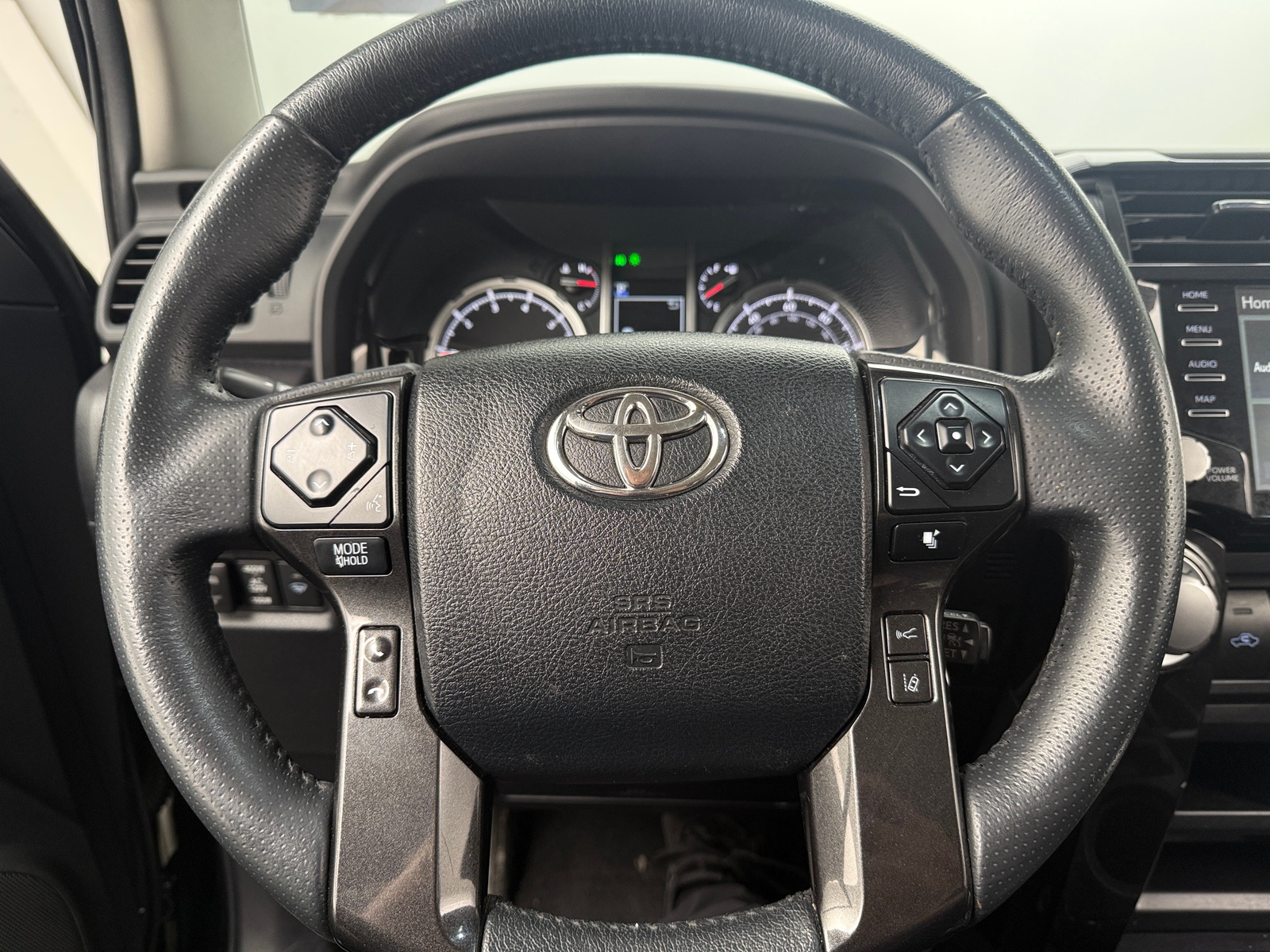 Thumbnail: 2022 Toyota 4Runner - 4