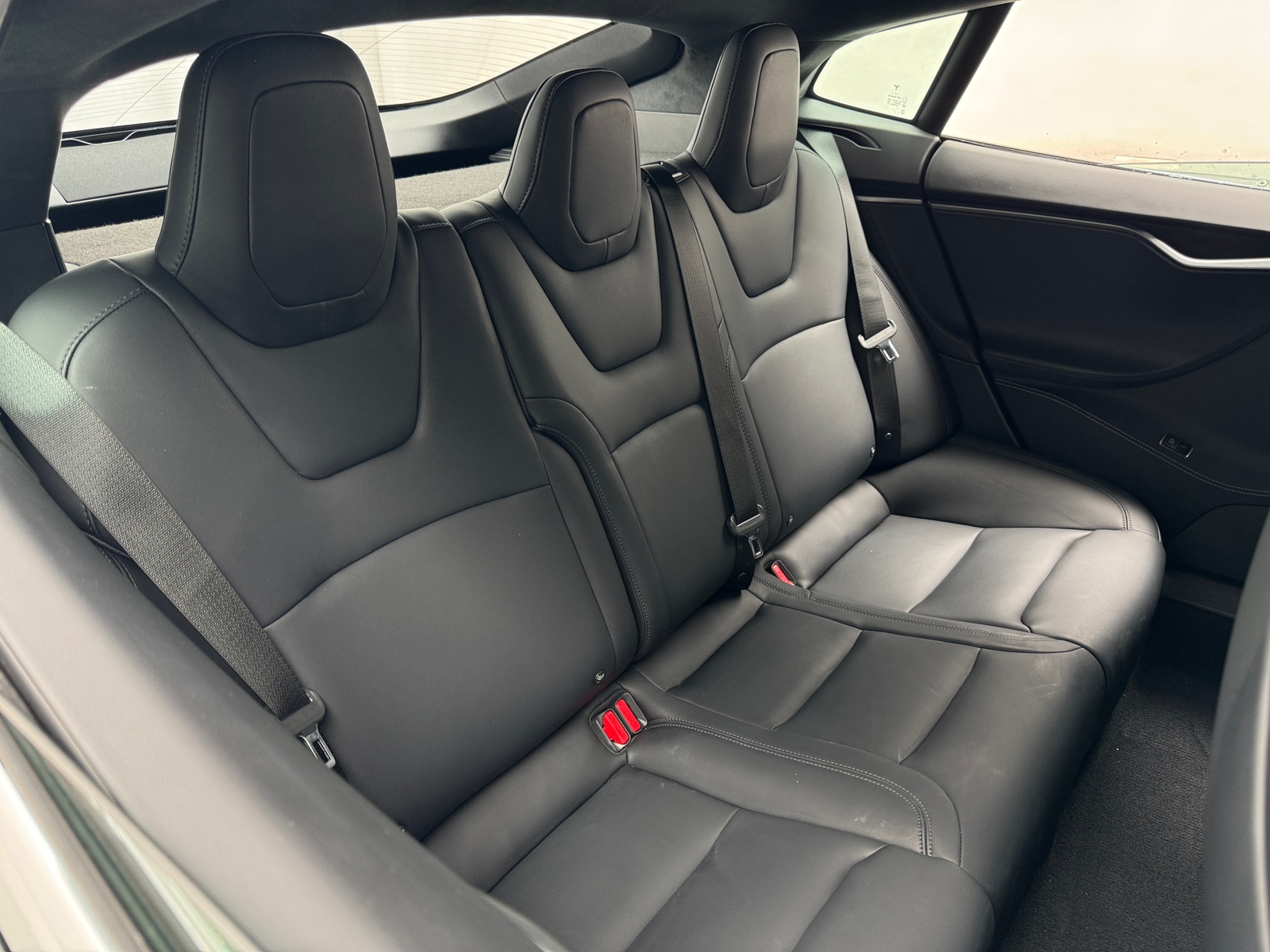 Thumbnail: 2020 Tesla Model S - 5