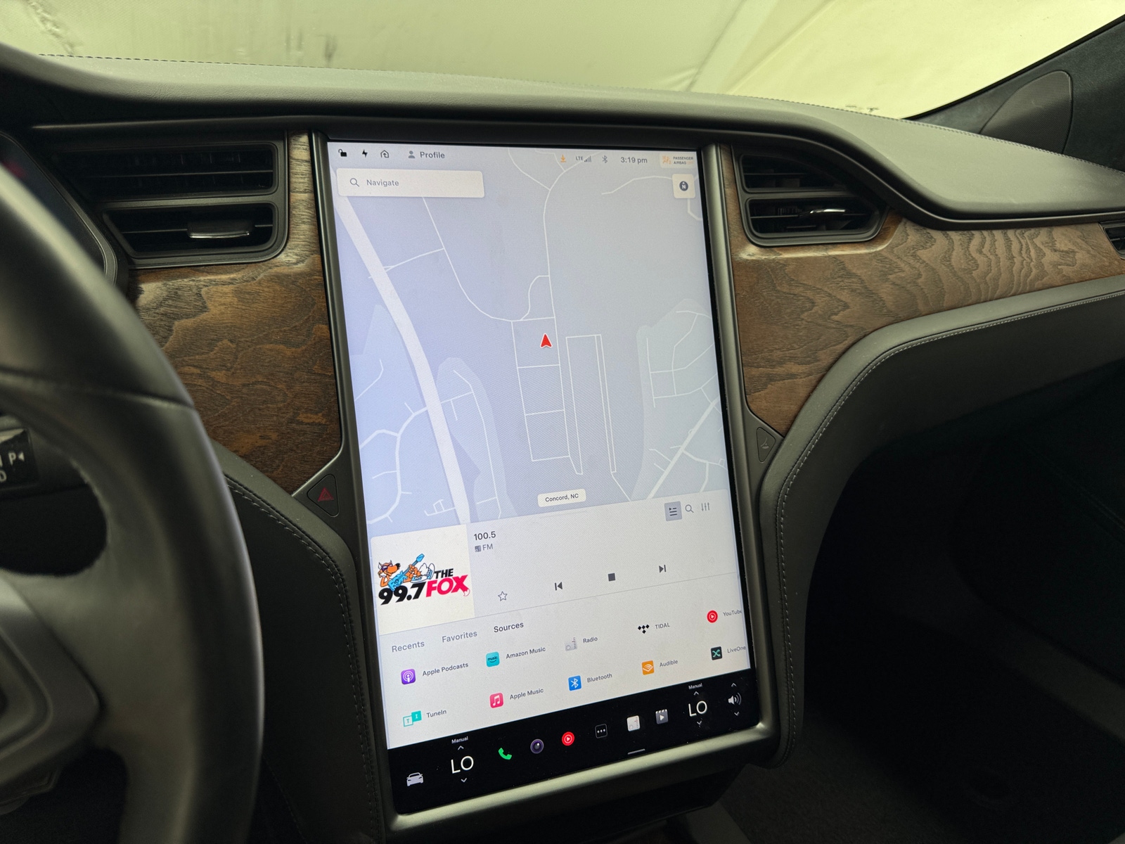 Thumbnail: 2020 Tesla Model S - 3