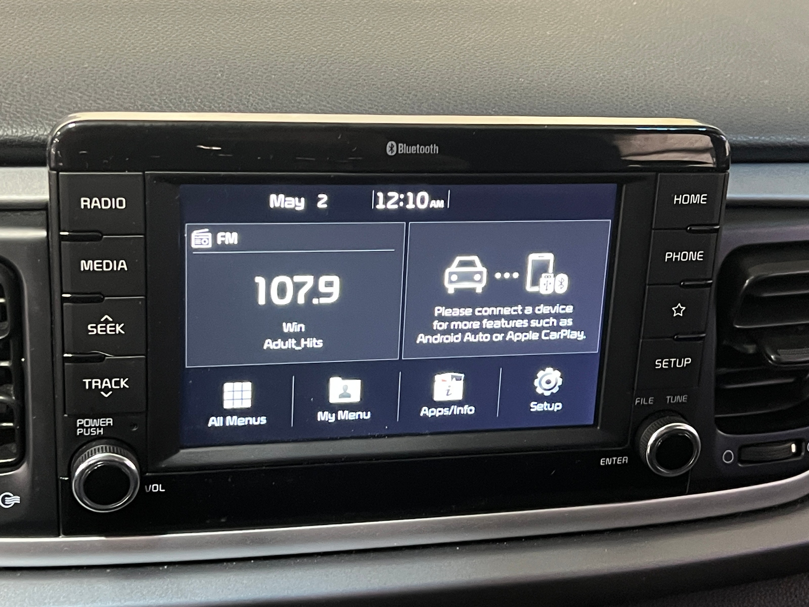 Thumbnail: 2020 Kia Rio - 4