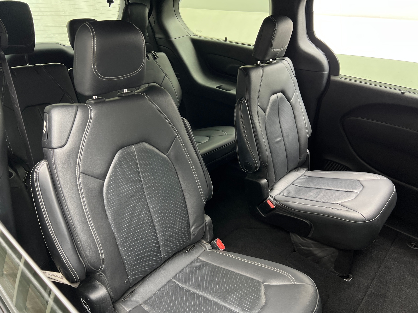 Thumbnail: 2019 Chrysler Pacifica - 5