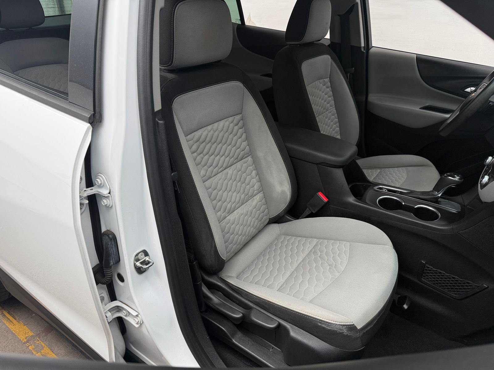 Thumbnail: 2018 Chevrolet Equinox - 2