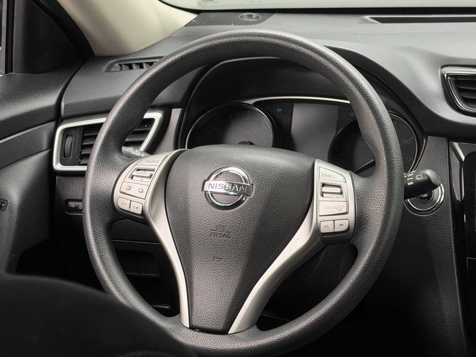 Thumbnail: 2016 Nissan Rogue - 5