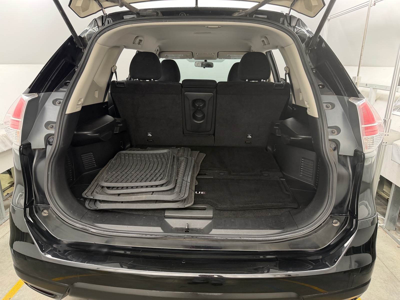 Thumbnail: 2016 Nissan Rogue - 7