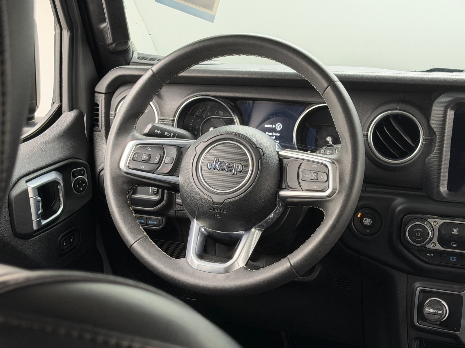 Thumbnail: 2023 Jeep Wrangler - 4