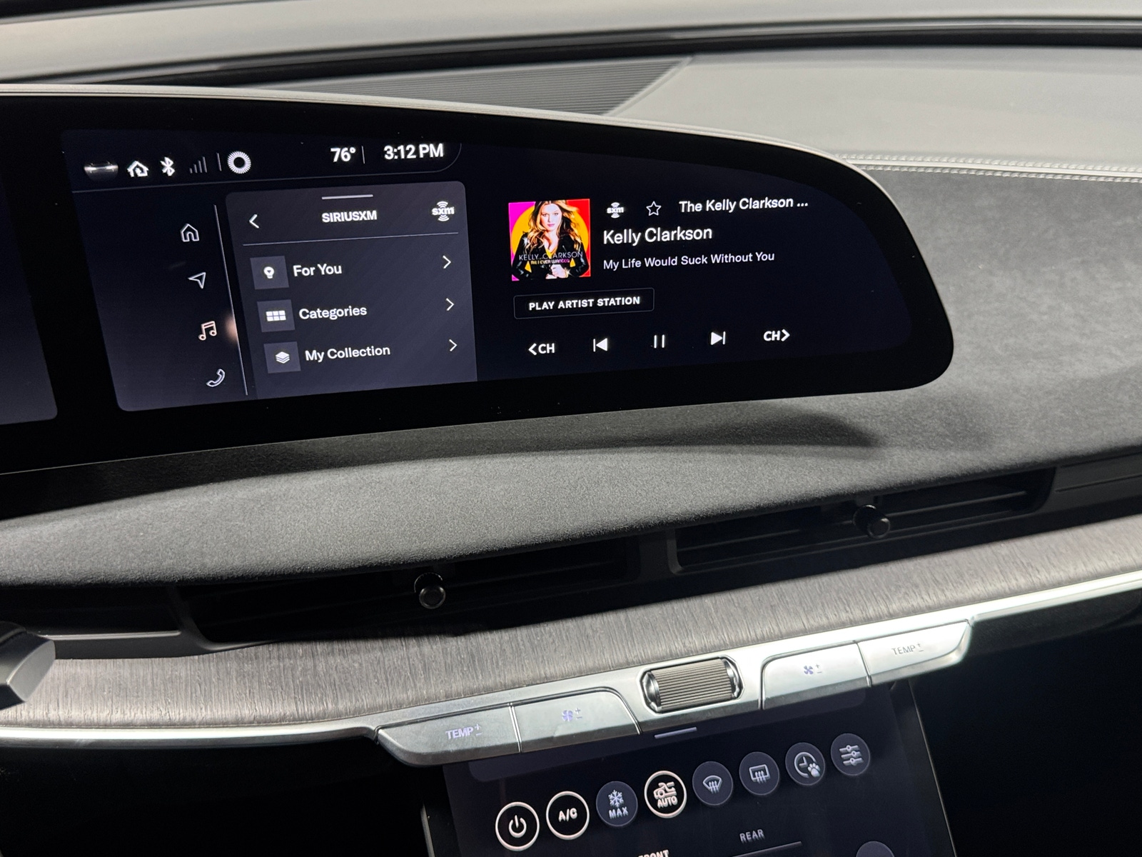 Thumbnail: 2022 Lucid Air - 3