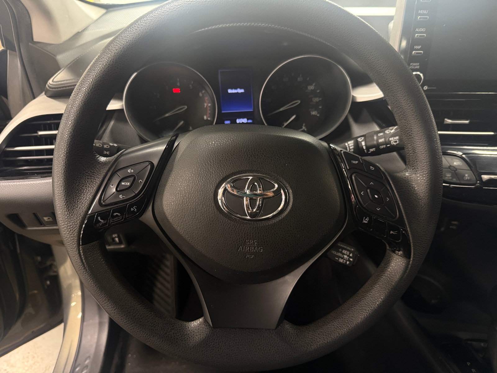 Thumbnail: 2021 Toyota C-HR - 5