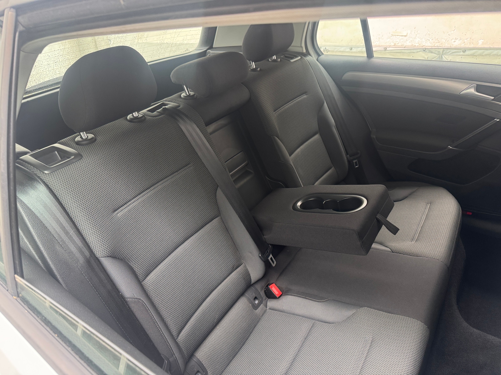 Thumbnail: 2016 Volkswagen Golf - 6