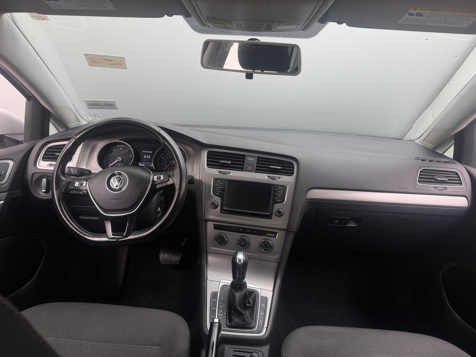 Thumbnail: 2016 Volkswagen Golf - 3