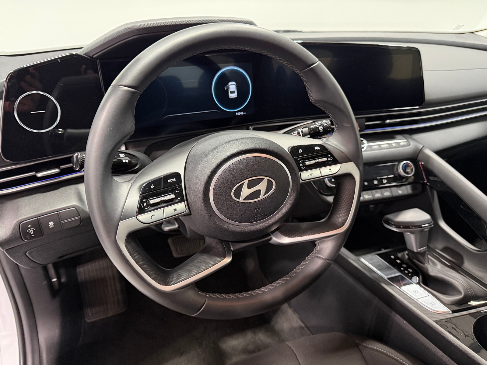 Thumbnail: 2025 Hyundai Elantra - 5