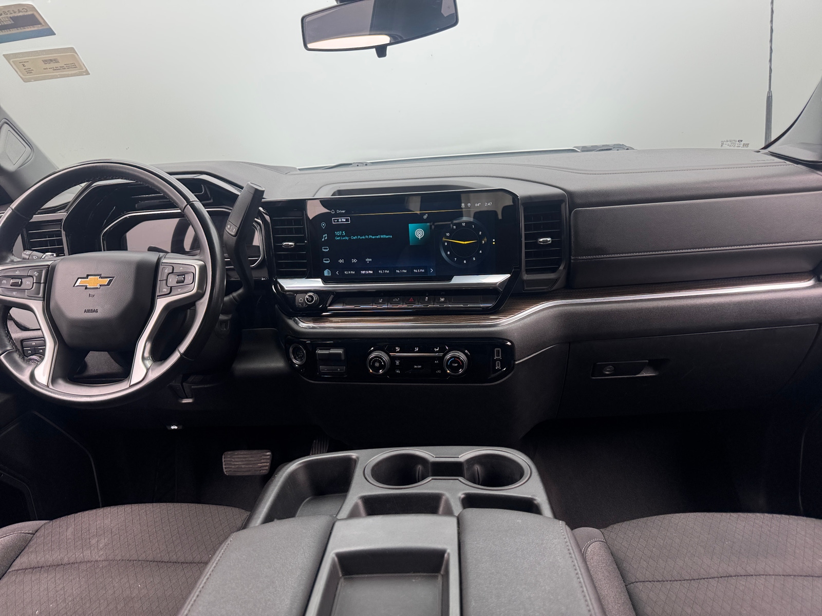 Thumbnail: 2024 Chevrolet Silverado 2500 - 3