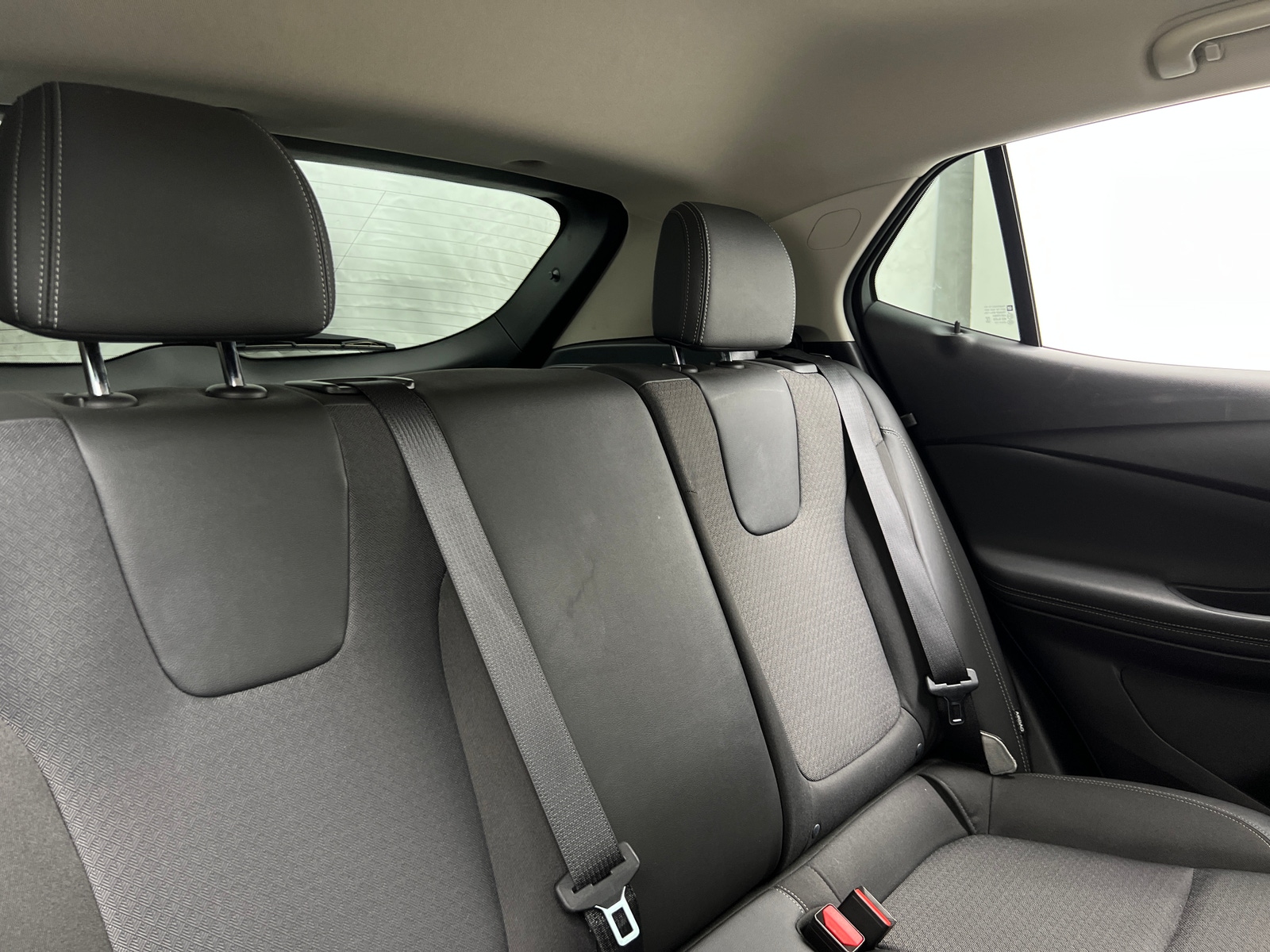 Thumbnail: 2025 Buick Encore GX - 5