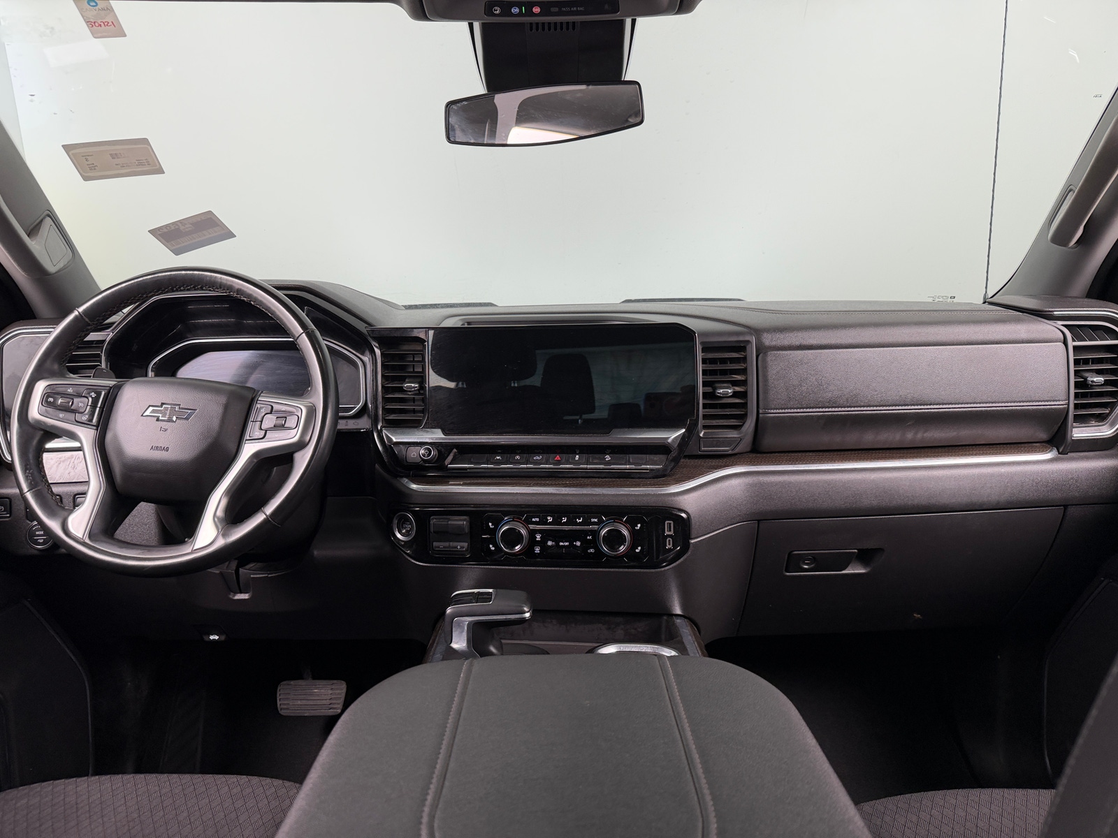 Thumbnail: 2023 Chevrolet Silverado 1500 - 3