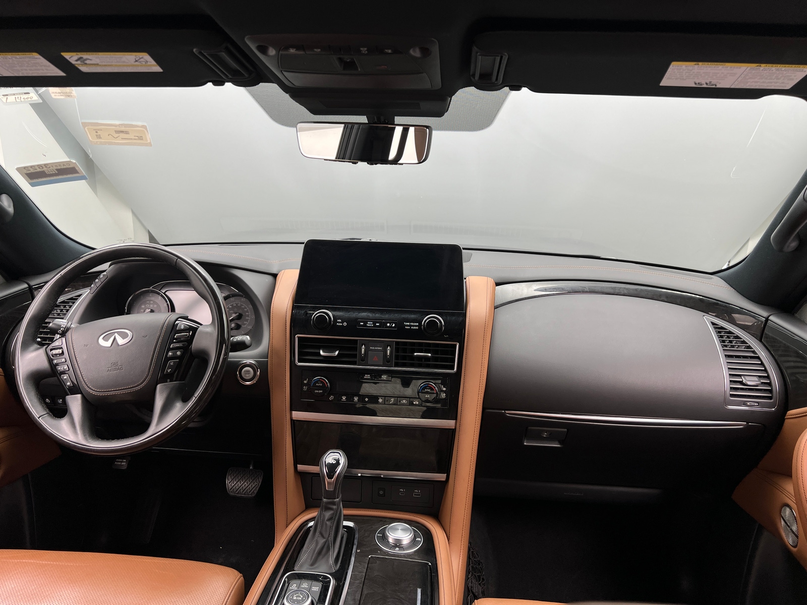 Thumbnail: 2024 INFINITI QX80 - 2