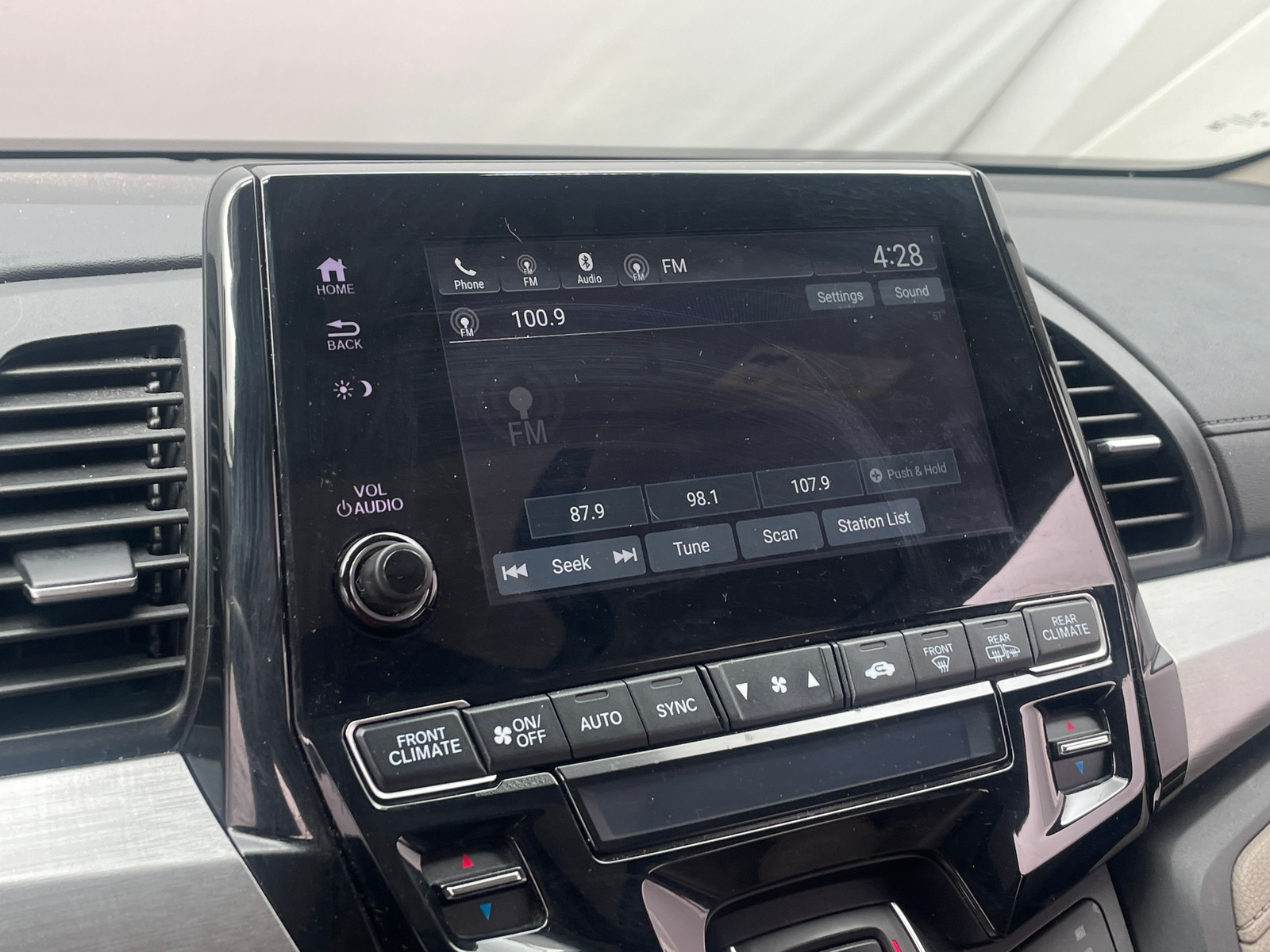 Thumbnail: 2022 Honda Odyssey - 3
