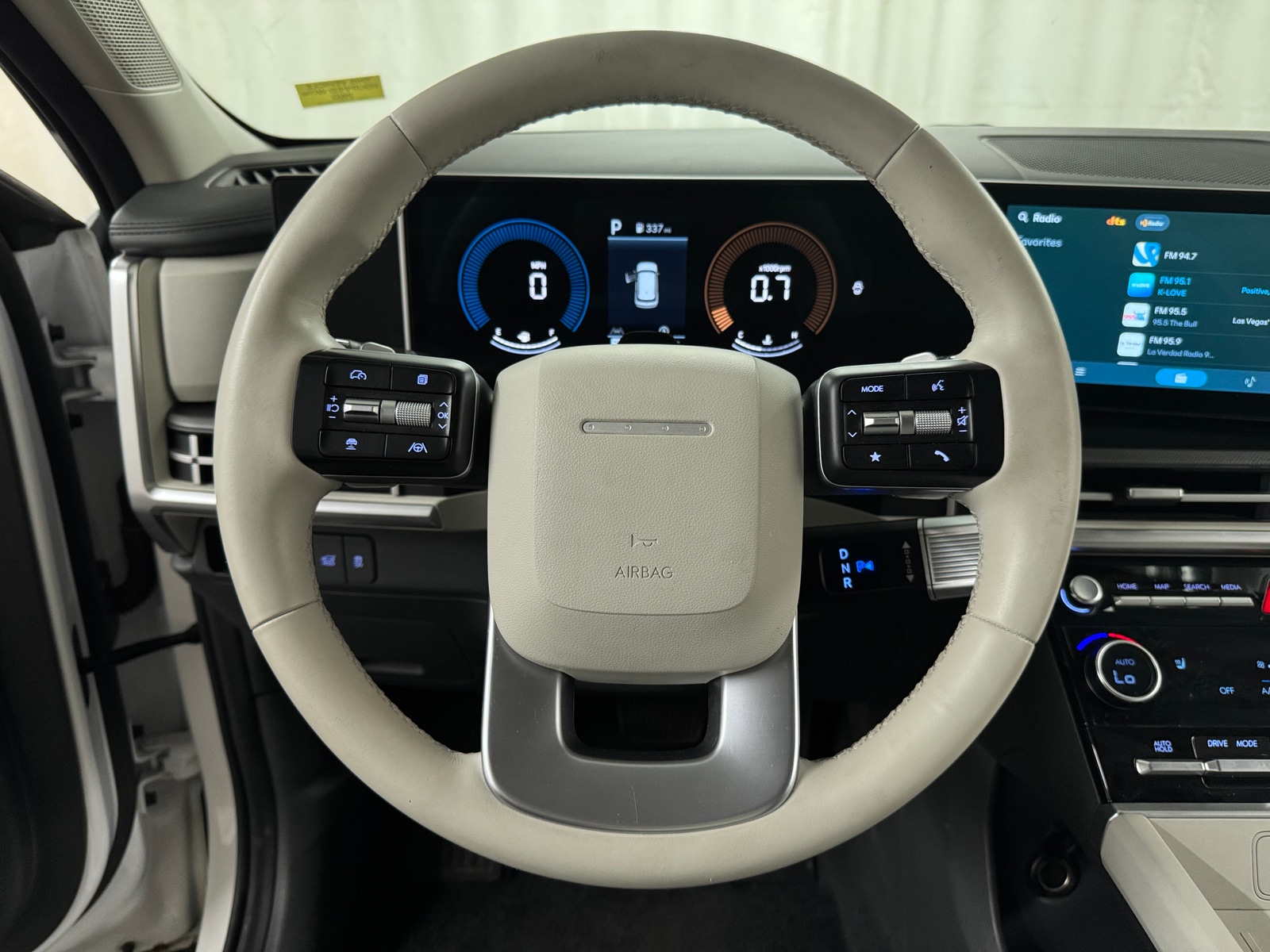 Thumbnail: 2025 Hyundai Santa Fe - 5