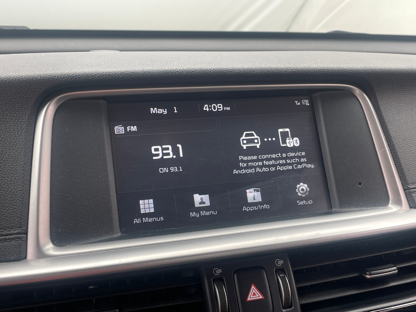 Thumbnail: 2019 Kia Optima - 4