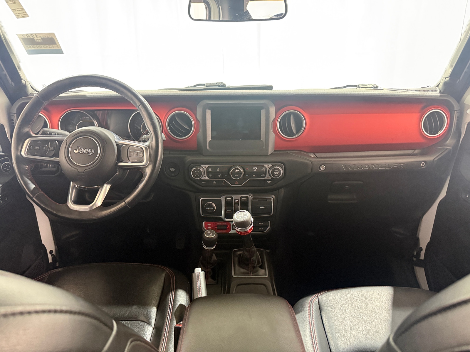 Thumbnail: 2019 Jeep Wrangler - 2