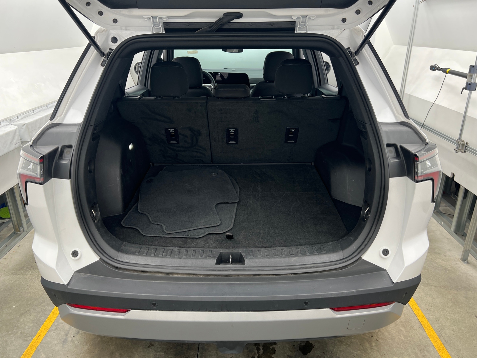 Thumbnail: 2025 Chevrolet Equinox - 7