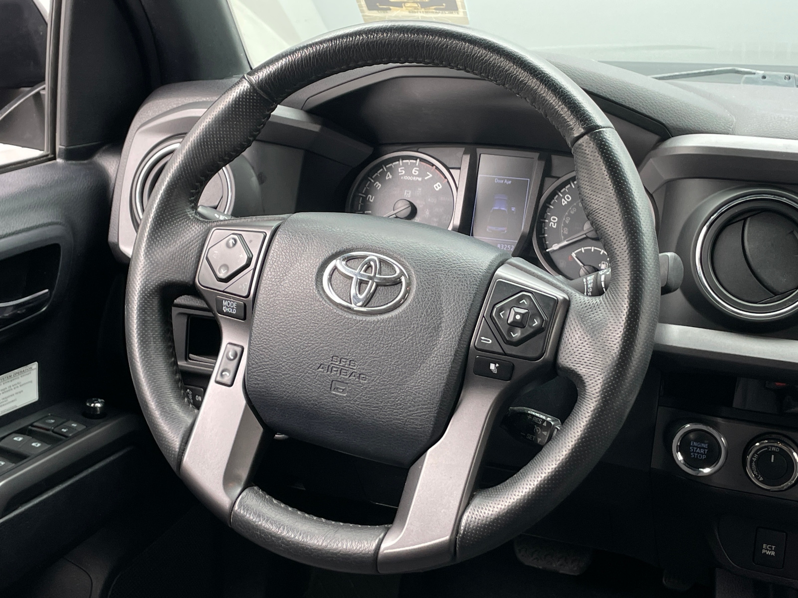 Thumbnail: 2017 Toyota Tacoma - 5