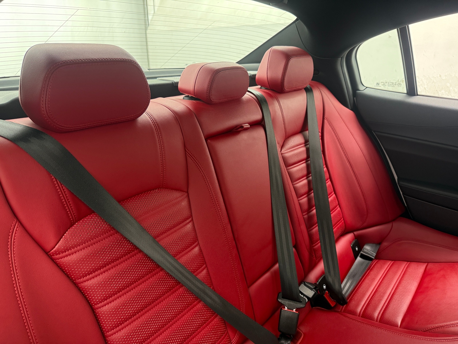 Thumbnail: 2022 Alfa Romeo Giulia - 5