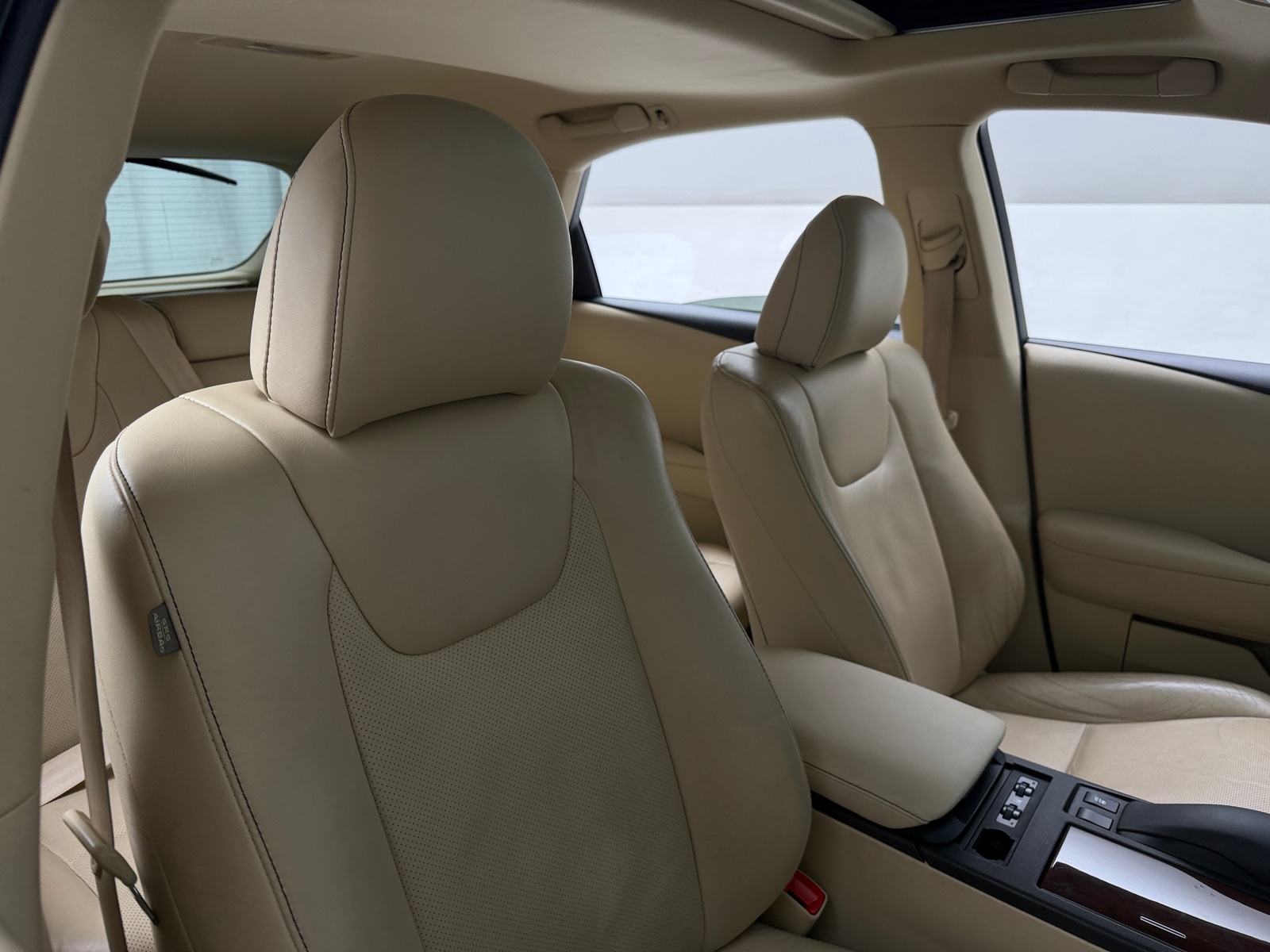 Thumbnail: 2014 Lexus RX - 2