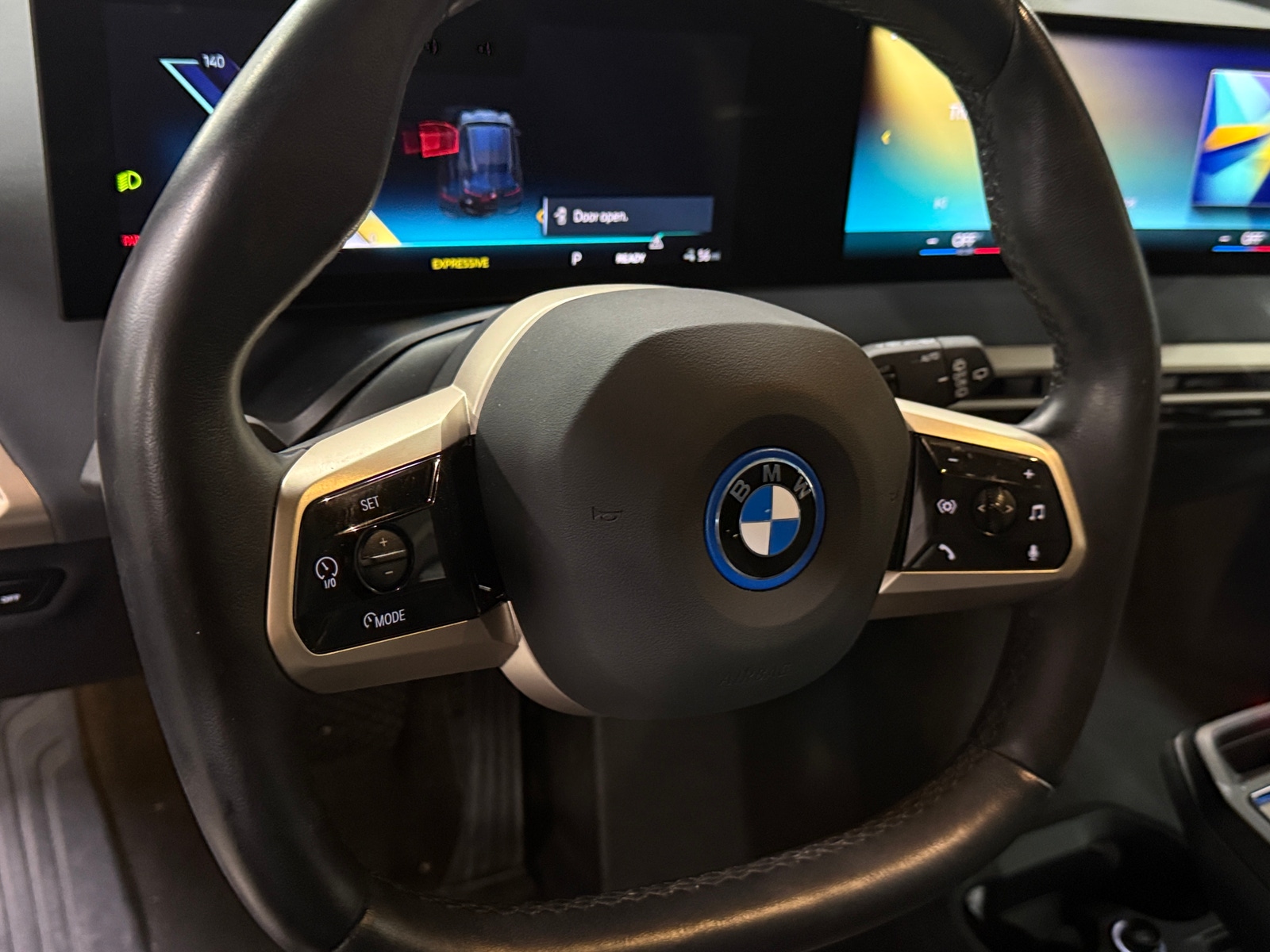 Thumbnail: 2023 BMW iX - 4