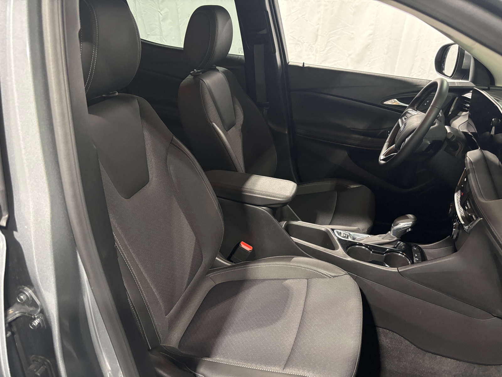 Thumbnail: 2025 Buick Encore GX - 2