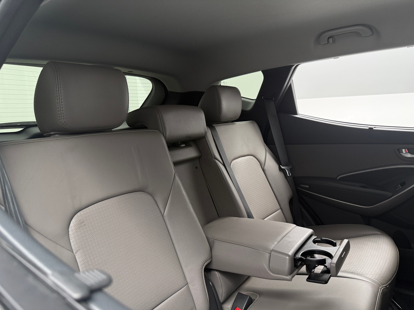 Thumbnail: 2016 Hyundai Santa Fe - 5