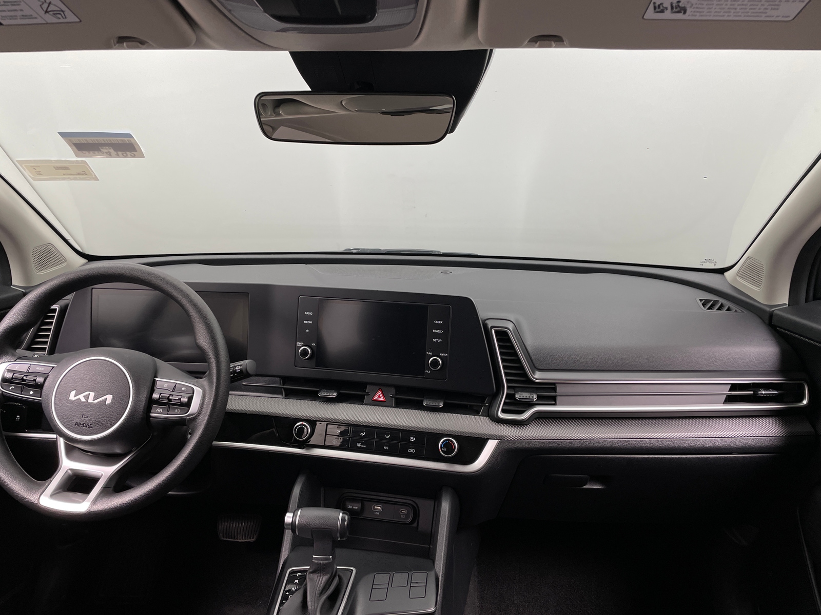 Thumbnail: 2025 Kia Sportage - 3