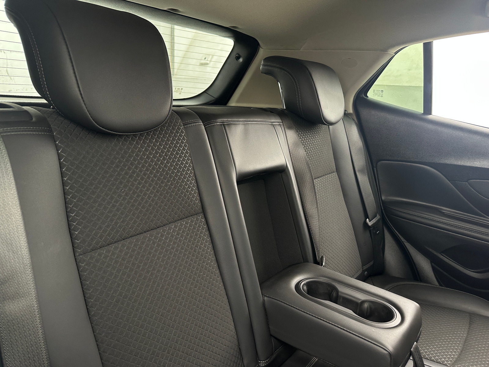 Thumbnail: 2022 Buick Encore - 6