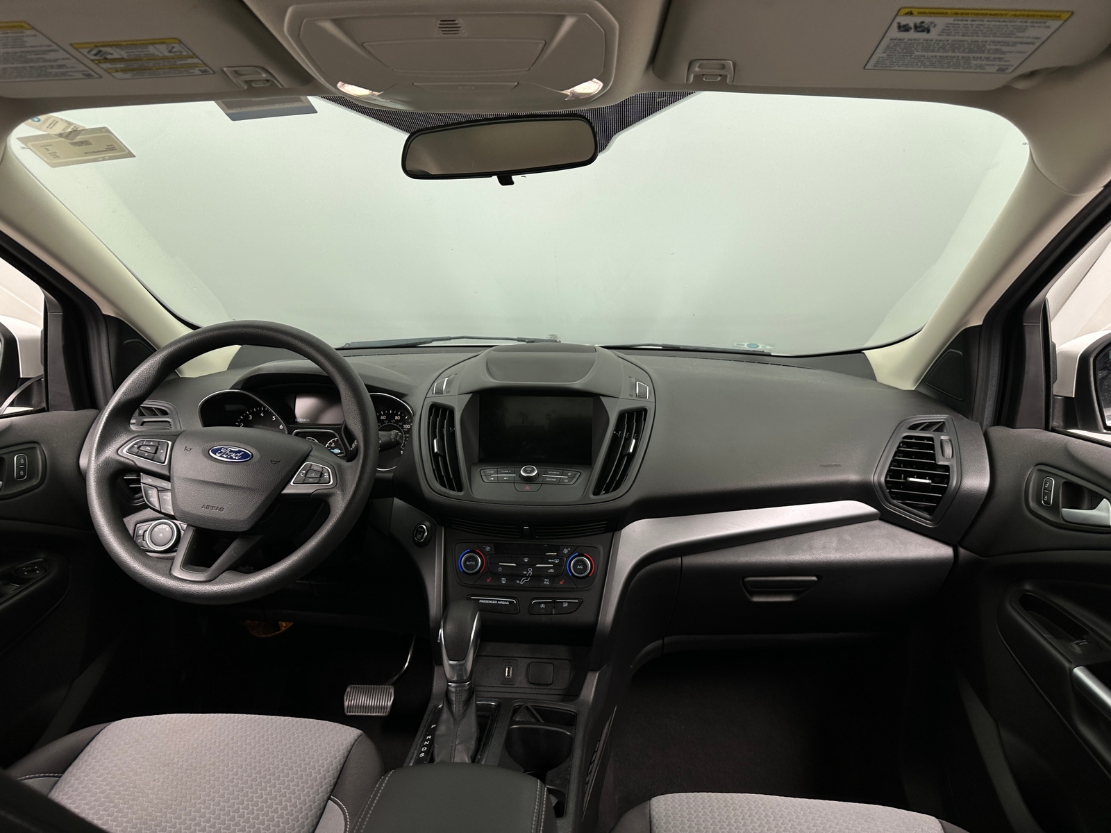 Thumbnail: 2019 Ford Escape - 3